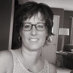 Meet your Posher, Debra